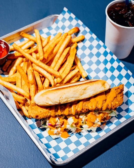 Fish Fillet Sandwich W/ Chips (Fries).