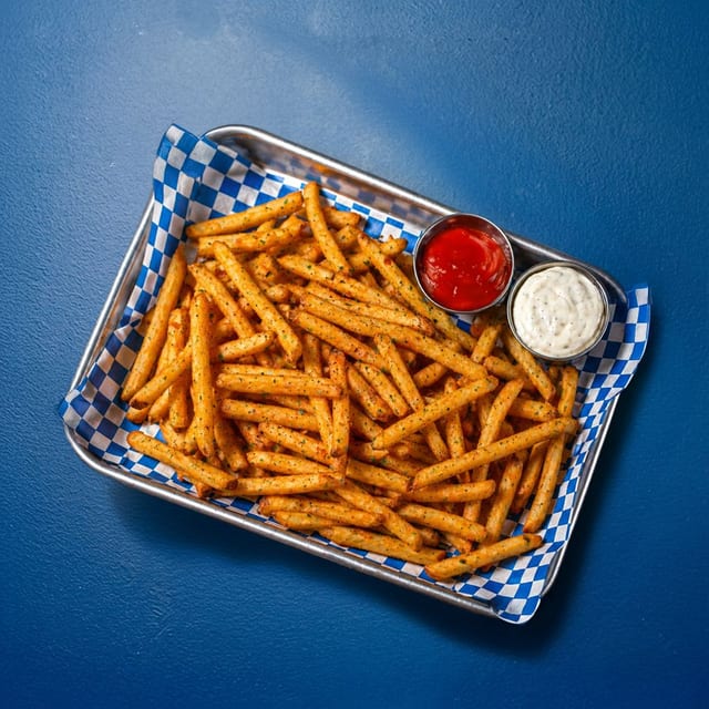 Chips (Seasoned/Cajun/Garlic).